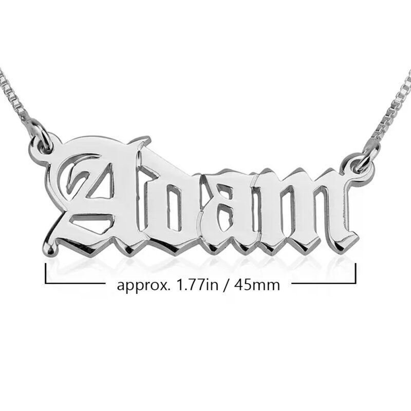 שרשרת שם בגופן גותי