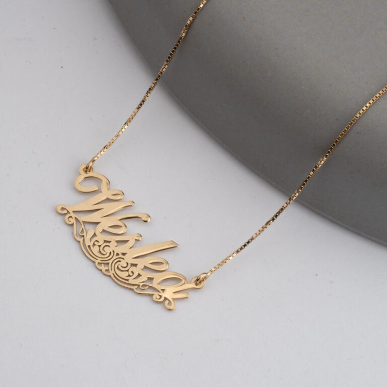 Underlined Unique Name Necklace