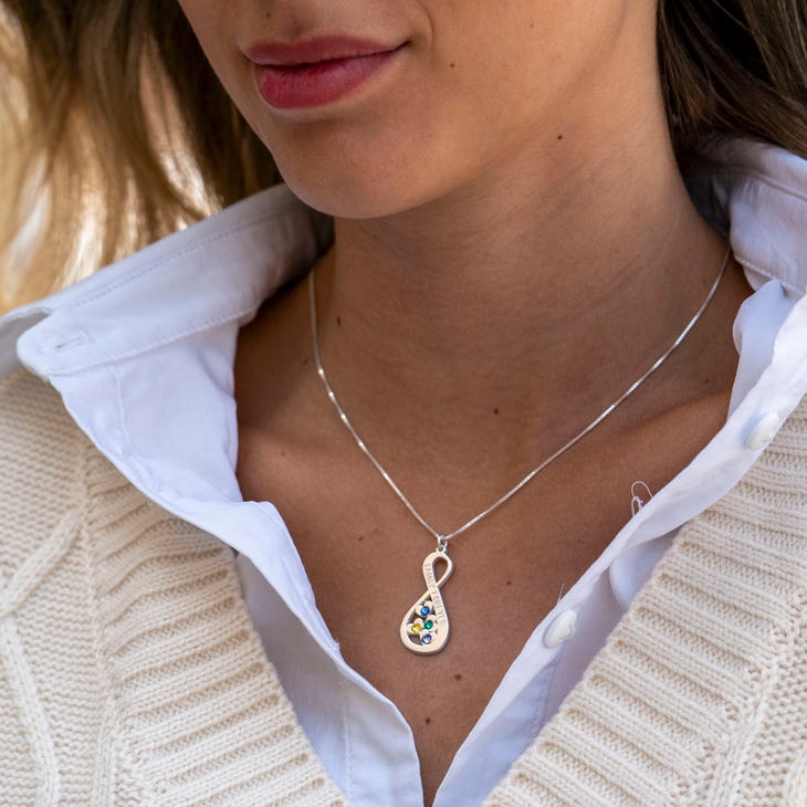 Alternative view of שרשרת אינפיניטי עם אבני לידה וחריטה אישית