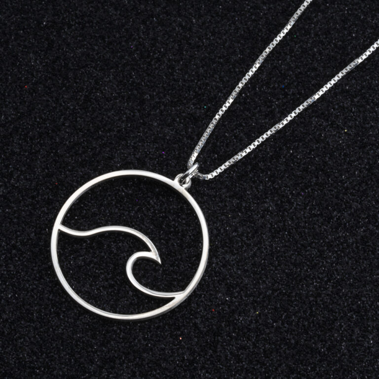 Circle Wave Necklace