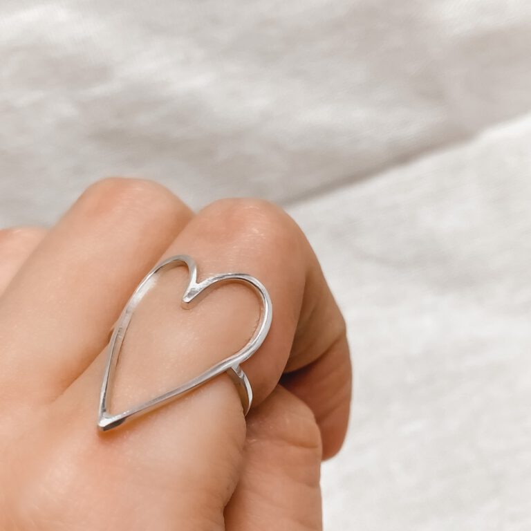 Heart Outline Ring