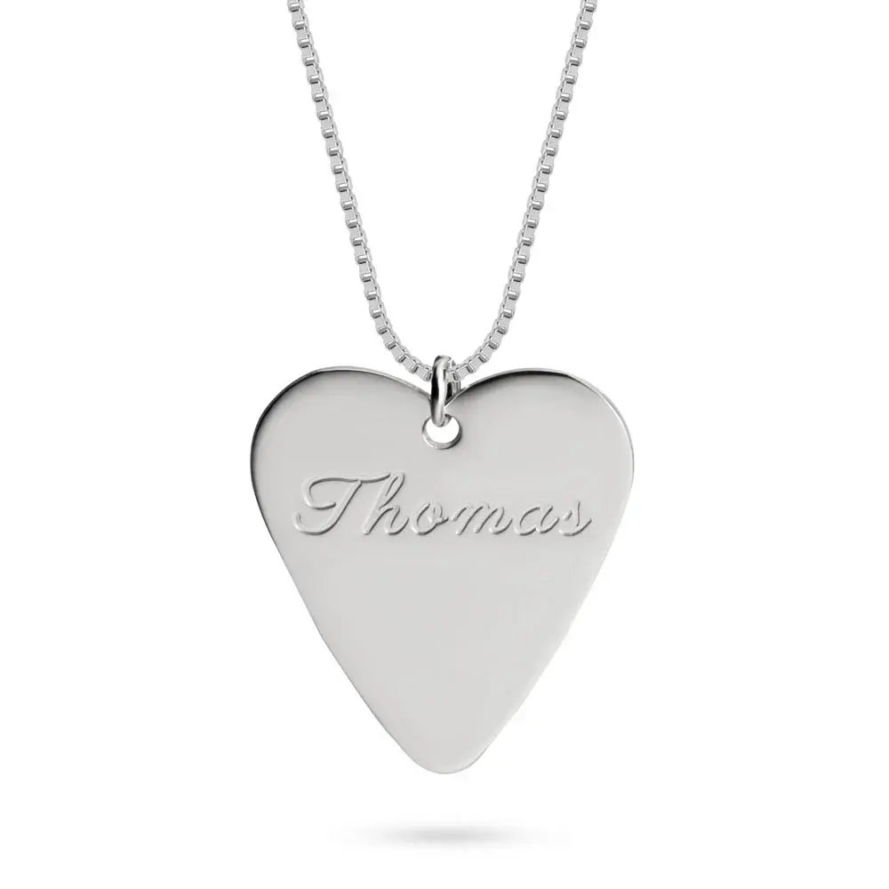 שרשרת מפרט גיטרה לב בעיצוב אישי שרשרת מפרט גיטרה לב בעיצוב אישי