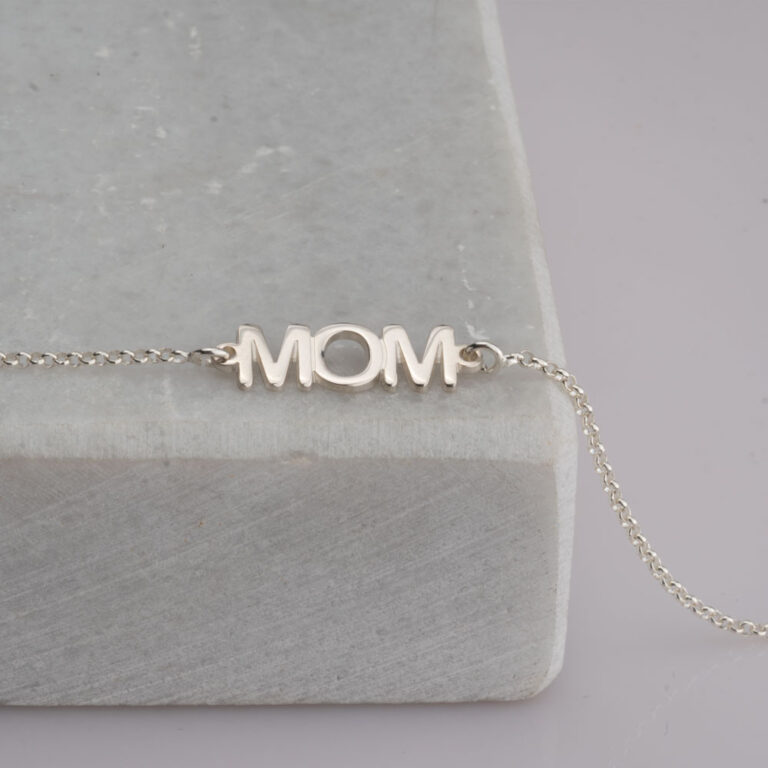 Dainty Mom Bracelet