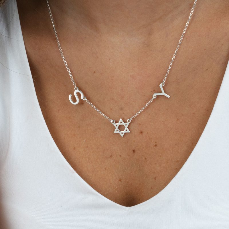 שרשרת מגן דוד ואותיות לאישה