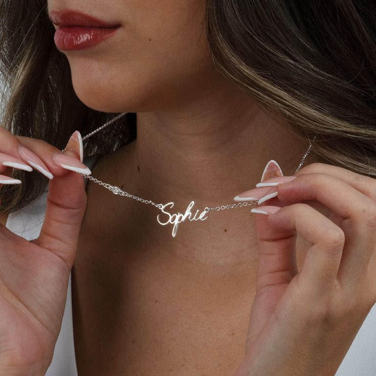 Name Necklace with Diamond on the Chain