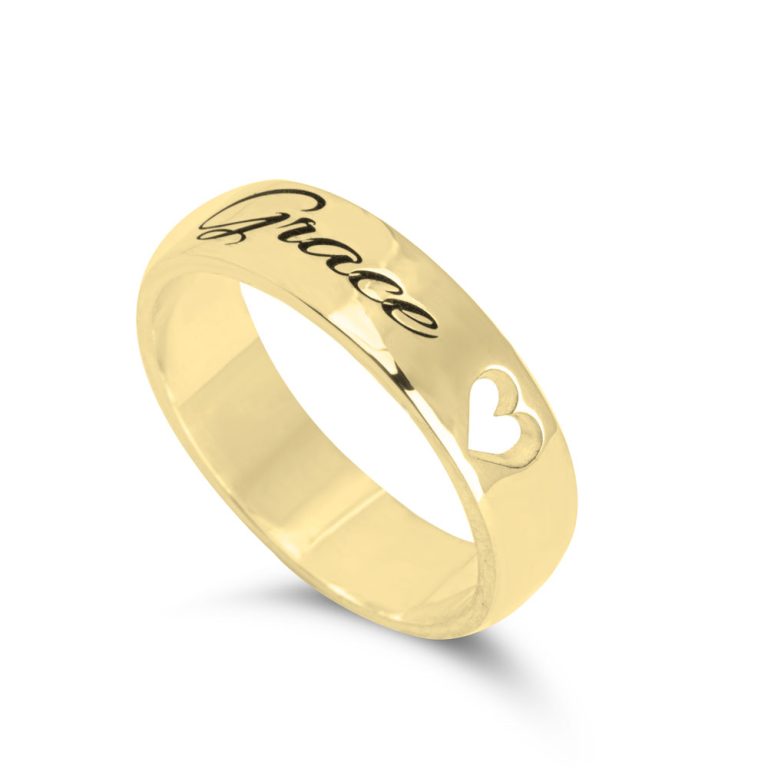 טבעת חריטה אישית עם לב חתוך - 24K ציפוי זהב