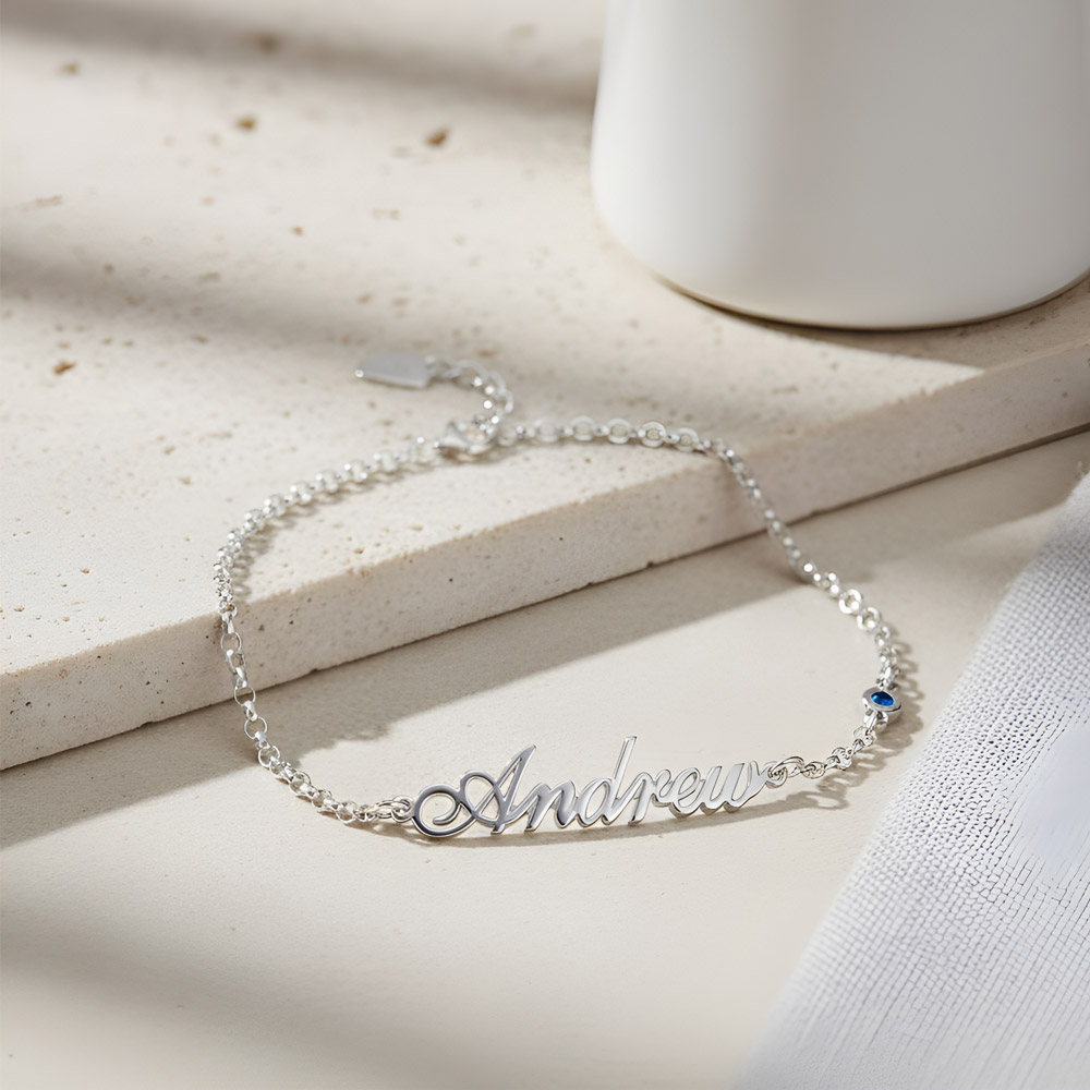 צמיד שם קלאסי עם תליון אבן לידה צמיד שם קלאסי עם תליון אבן לידה