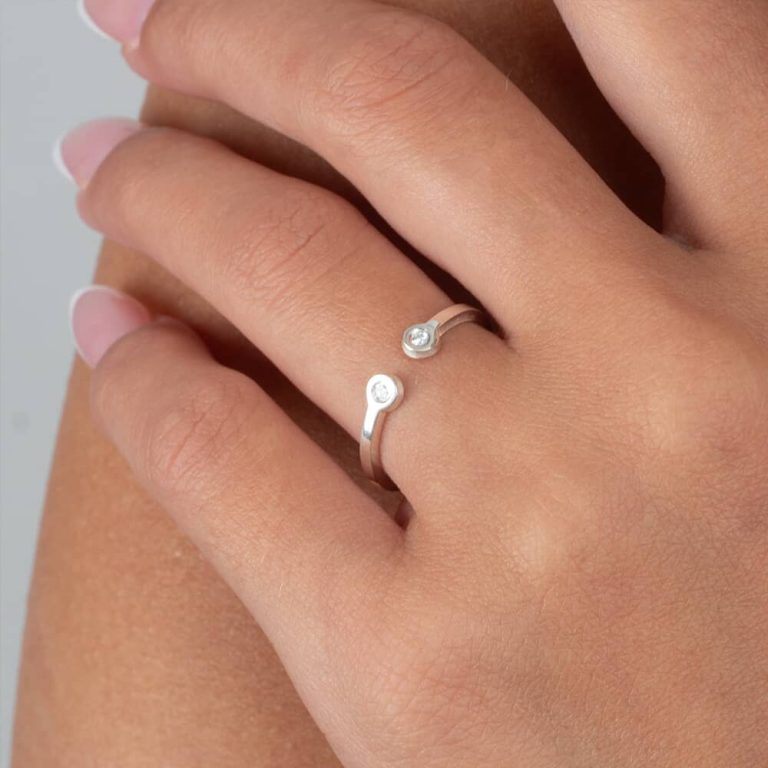 Dainty Open Diamond Ring