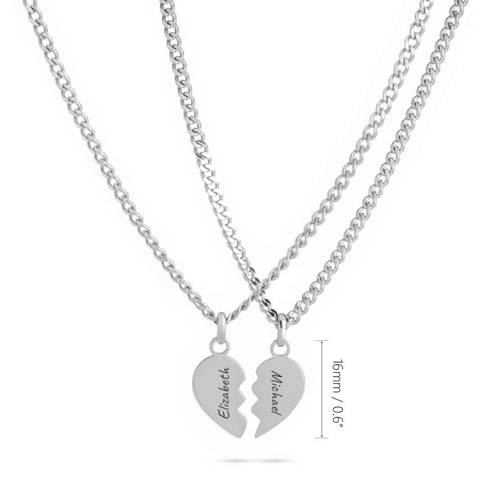 סט שרשראות חצי לב עם חריטה אישית סט שרשראות חצי לב עם חריטה אישית